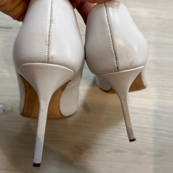 Manolo Blahnik pumps - Picture 6 of 6